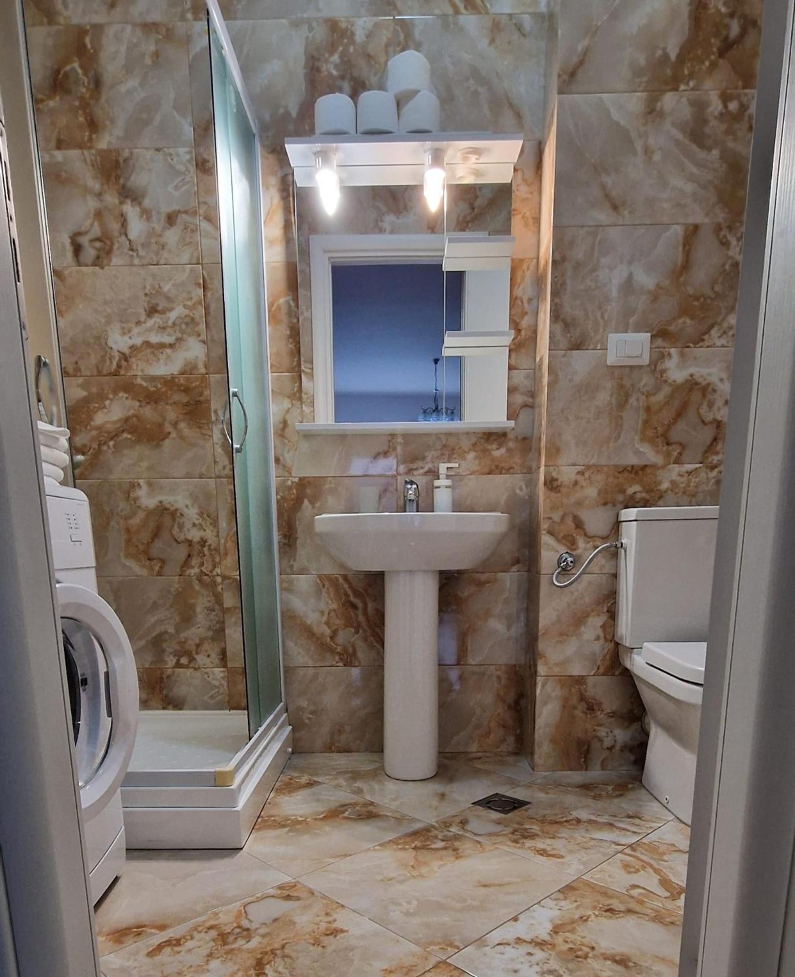 Apartmani Svetionik Budva Exterior photo